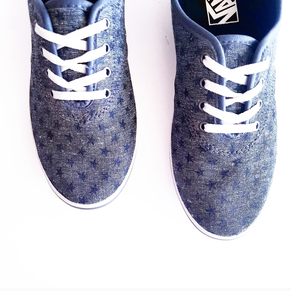 VANS Gray Star Pattern Lace-Up Sneakers